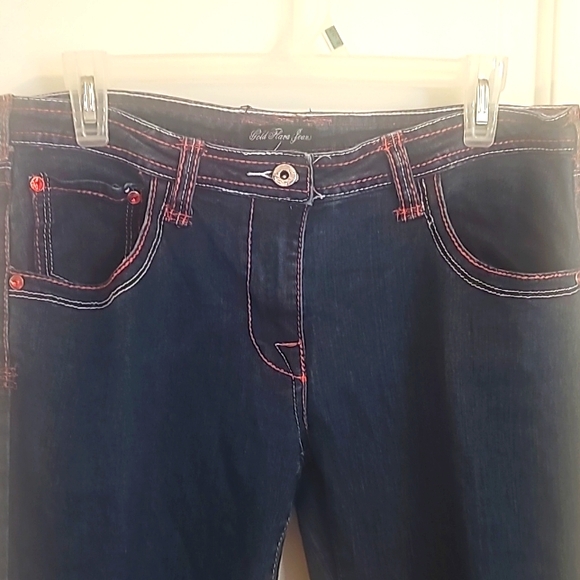 Gold Flara Blue Jeans, Sz 10 (W34"/L39"), Red/Gold Rhinestones Pocket Designs - Picture 7 of 12